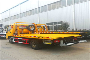 霞山附近拖车救援搭电