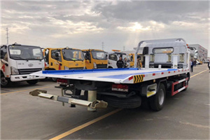 霞山汽车救援补胎