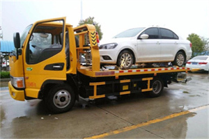 霞山附近拖车救援24小时服务热线